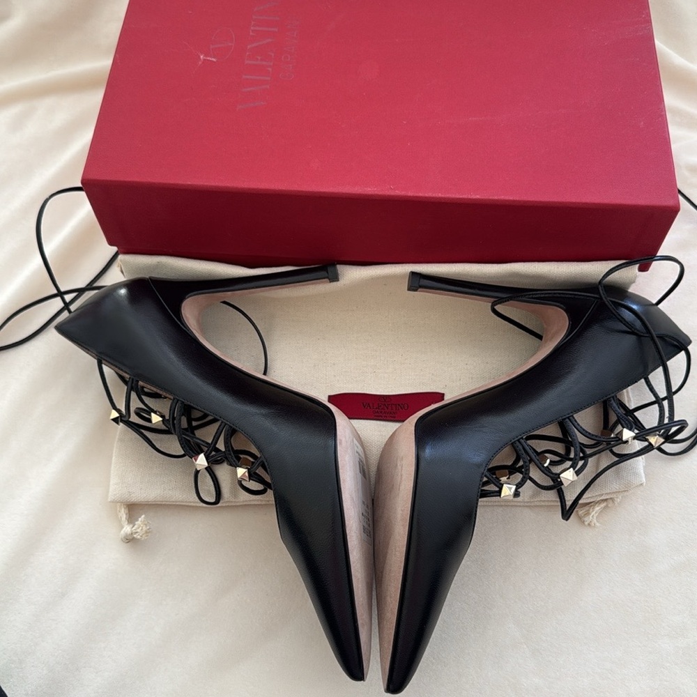 Valentino Heels - Picture 10 of 13